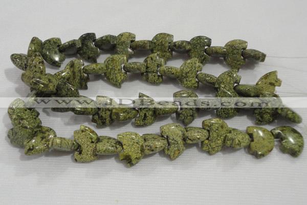 CFG794 12.5 inches 14*18mm carved animal green lace gemstone beads